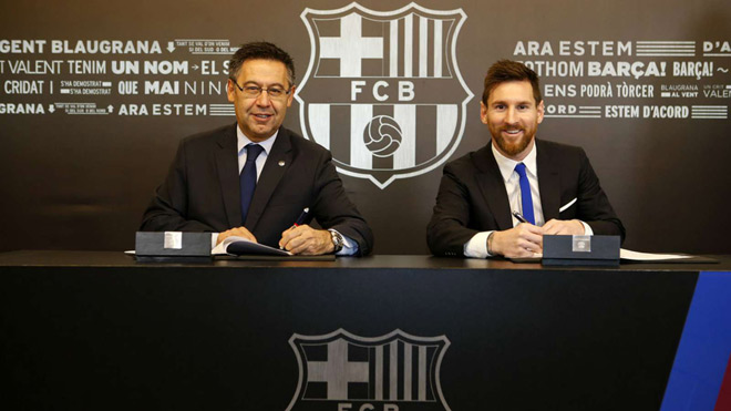 Mối quan hệ "bằng mặt mà không bằng lòng" giữa Chủ tịch Barca - Josep Maria Bartomeu và Messi