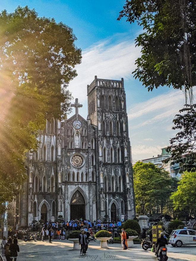 Thời tiết lý tưởng với những cơn gió đầu mùa, nắng hanh hao mà không quá gắt. (Ảnh: Trọng Nam)