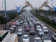 Tin tức trong ngày - Dòng phương tiện ùn ùn về Hà Nội trong ngày cuối nghỉ Tết Dương lịch