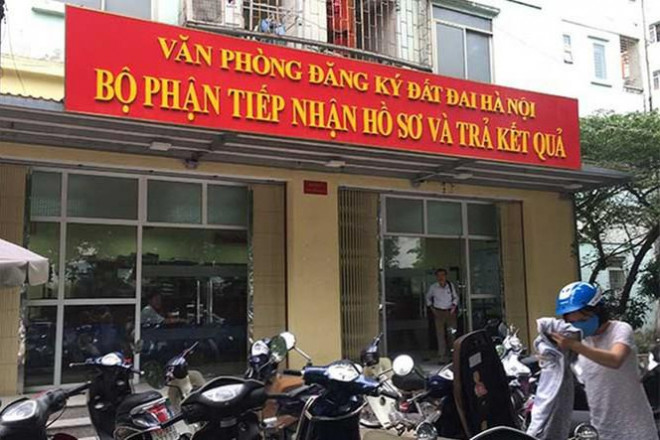 Ngoài&nbsp;Văn phòng đăng ký đất đai sẽ có thêm một cơ quan nữa được quyền cấp, cấp đổi, cấp lại sổ đỏ là Chi nhánh Văn phòng đăng ký đất đai. Ảnh IT.