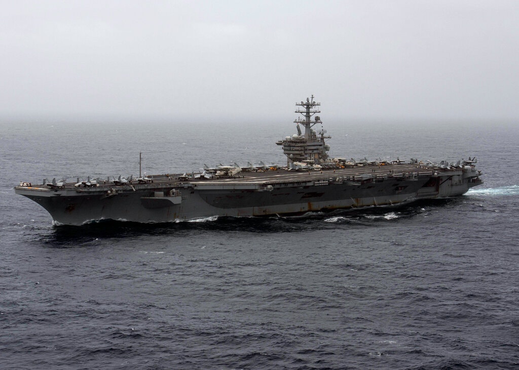 Tàu sân bay USS Nimitz đang duy trì sự hiện diện ở Trung Đông lâu hơn thường lệ.
