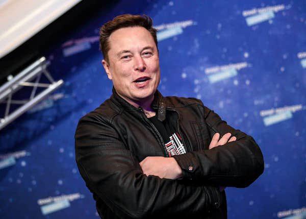Tỷ phú Elon Musk trở thành người giàu nhất thế giới vào ngày 7/1. Ảnh: BI