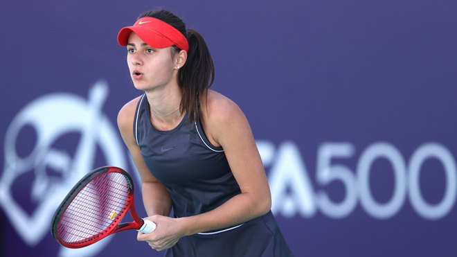 Anastasia Gasanova, 21 tuổi đánh bại hạt giống số 3&nbsp;Pliskova, tại vòng 3&nbsp;Abu Dhabi Open 2021