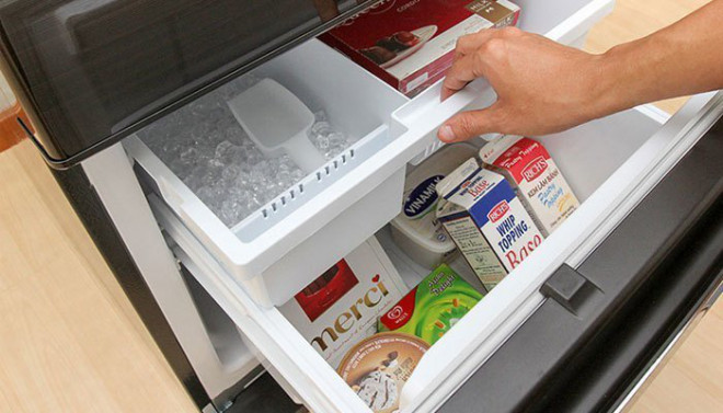 If you only use the freezer compartment of the refrigerator to freeze food, it is a waste because it has many other useful functions - 1