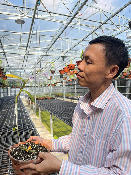 Nguyễn Văn Hiệp: Chàng trai 8X biến đam mê hoa lan thành sự nghiệp - 1
