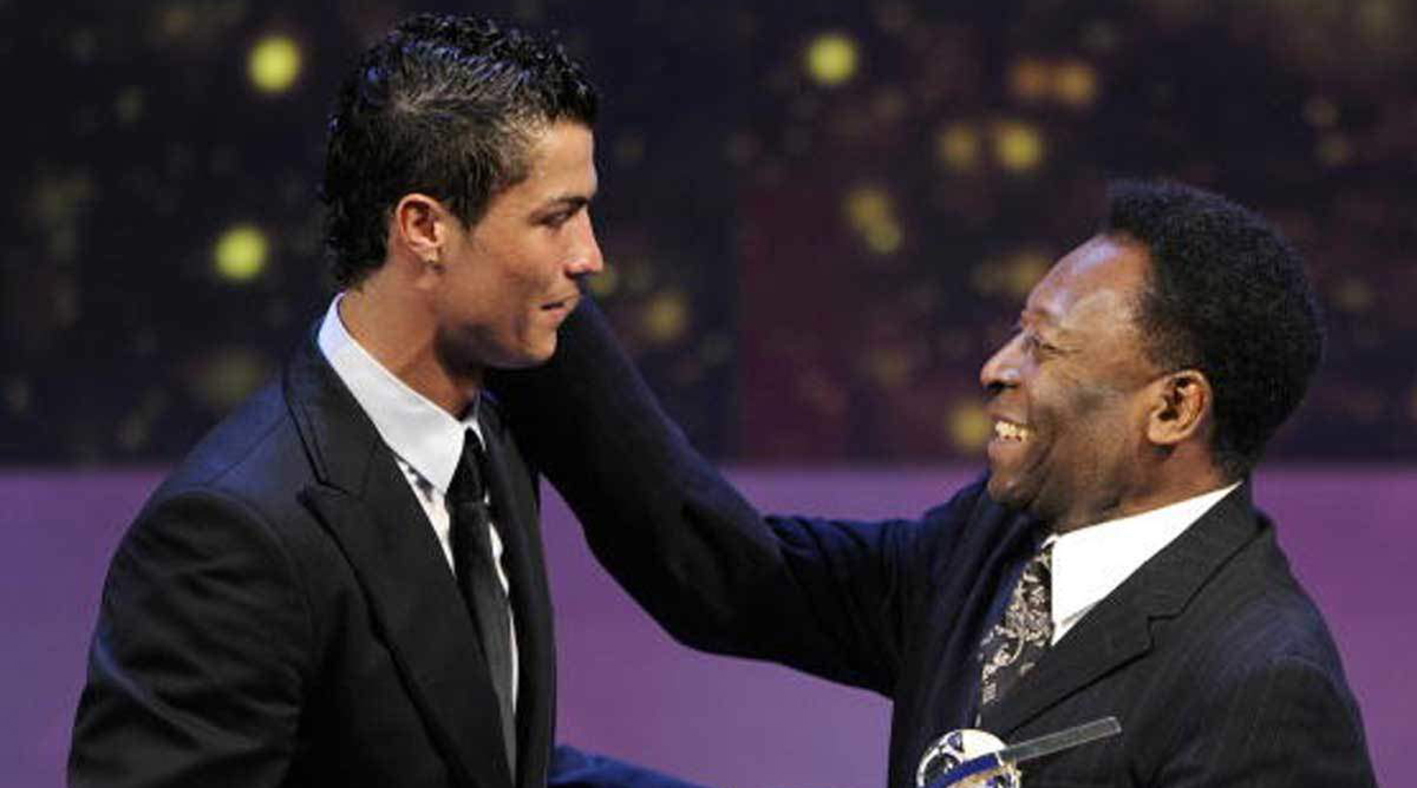 Ronaldo mơ phế ngôi Pele trở thành “Vua bóng đá”: Xứng đáng hay chưa? - 8
