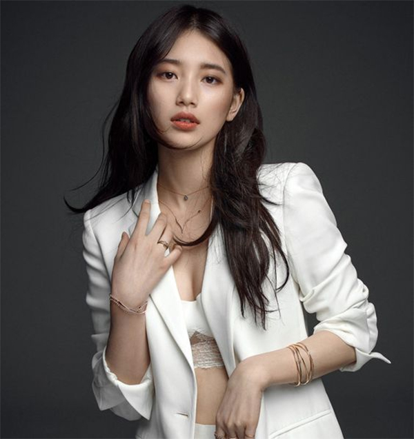 15 Kiểu tóc dài đẹp cho nữ thịnh hành nhất dẫn đầu xu hướng hiện nay - 6