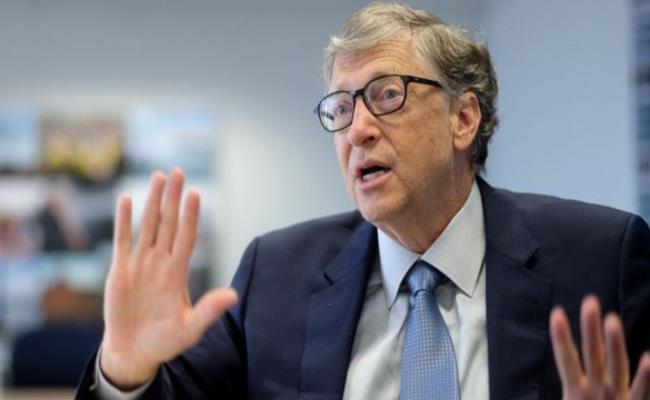 Theo Forbes, người đồng sáng lập tập đoàn Microsoft - Bill Gates hiện là người giàu thứ hai thế giới với tài sản ước tính đạt 121,6 tỷ USD. Ông đã từng ghé thăm Việt Nam vào năm 2006.&nbsp;
