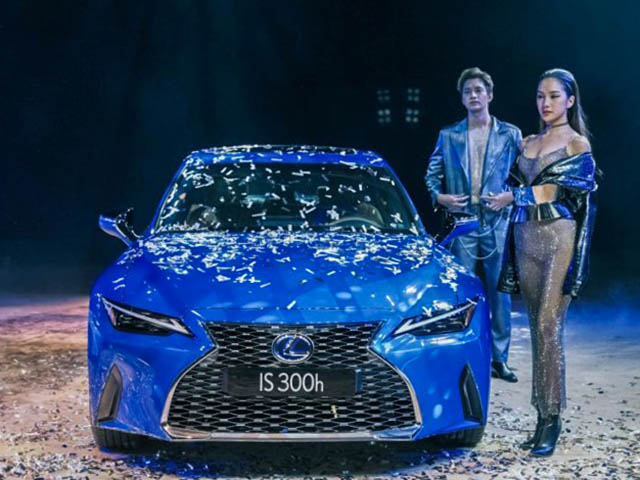 Lexus IS thế hệ mới ra mắt tại Việt Nam, giá bán từ 2,1 tỷ đồng