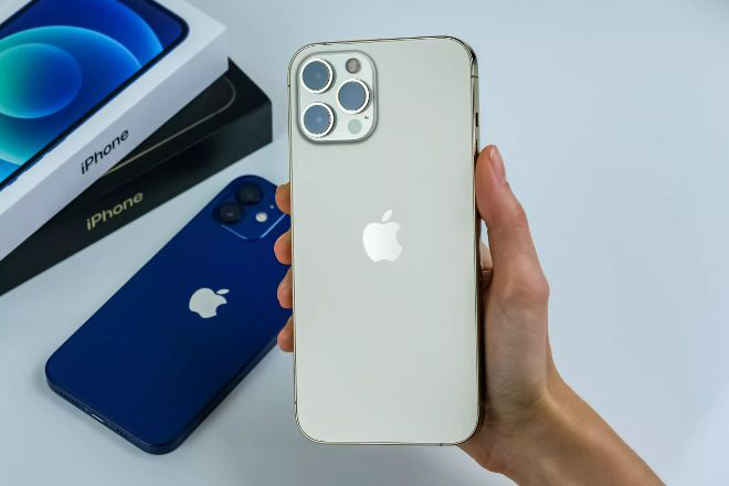 iPhone 12 Pro Max có hệ thống camera xịn nhất trong các thế hệ iPhone.