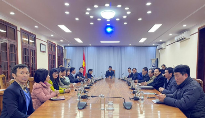Phó Chủ tịch UBND tỉnh Quảng Bình Hồ An Phong chủ trì cuộc họp với các đơn vị, sở ngành, địa phương để nghe báo cáo dự án "Triển lãm Lễ hội hoa Quốc tế tại Quảng Bình năm 2023"