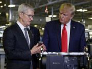 Máy tính để bàn - Tim Cook tặng ông Trump chiếc Mac Pro đầu tiên sản xuất tại Mỹ