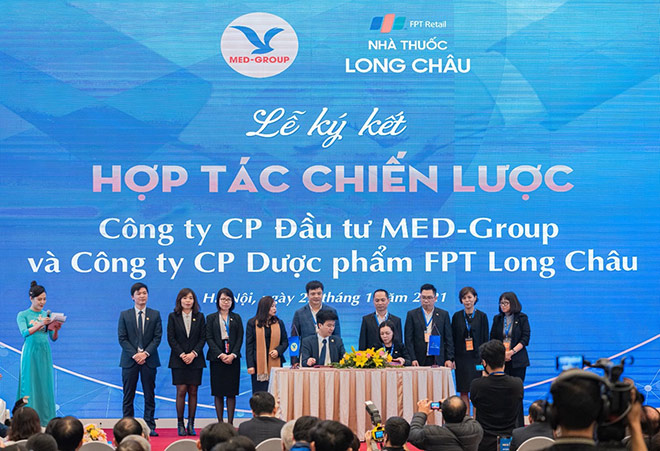 Lễ ký kết hợp tác chiến lược giữa hệ thống nhà thuốc FPT Long Châu và MED group