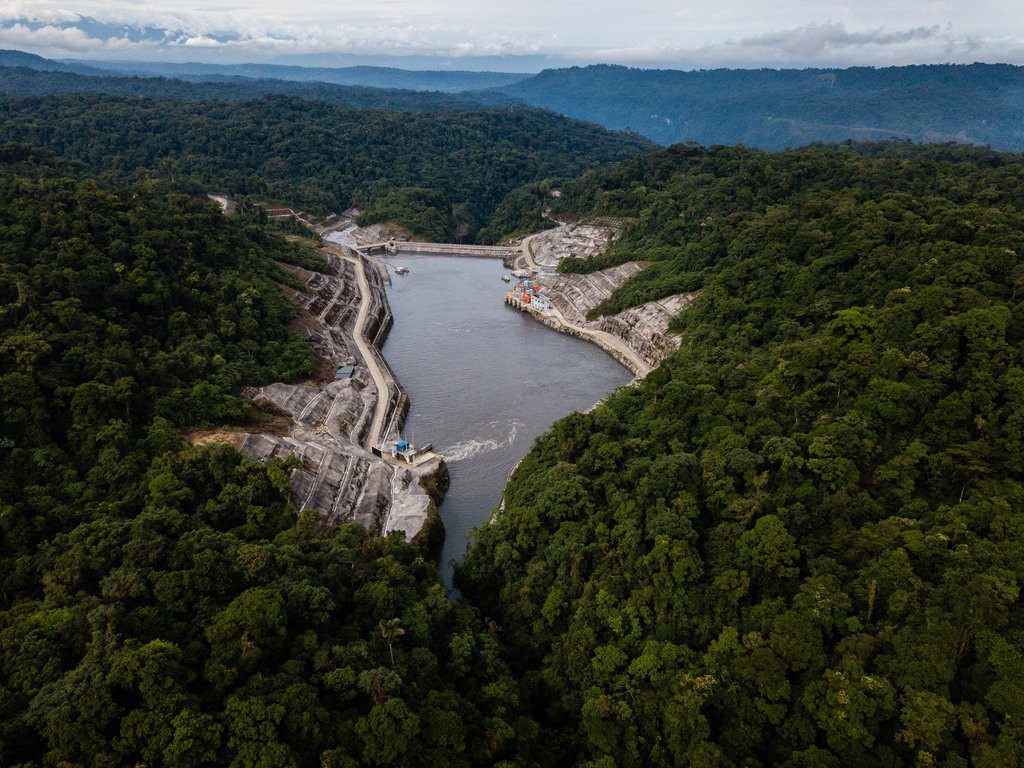 Đập Coca Codo Sinclair do Ecuador xây bằng tiền vay Trung Quốc hư hỏng và chỉ hoạt động được tối đa 50% công suất (ảnh: NY Times)