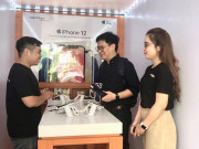 Thời trang Hi-tech - Nên chọn iPhone 12 và 12 mini màu gì để du Xuân cho chất?