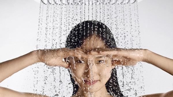 Khi tắm nên làm sạch bộ phận này nhiều hơn để loại bỏ độc tố giúp cơ thể khỏe mạnh hơn - 1