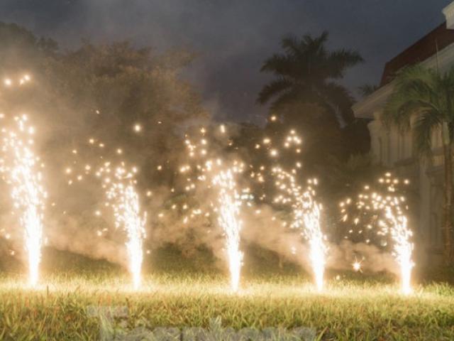 6 loại pháo hoa người dân được đốt từ Tết Nguyên đán Tân Sửu 2021