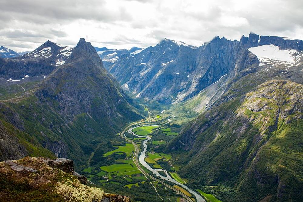 20 thung lũng đẹp nhất thế giới khiến bạn như lạc vào chốn thần tiên - 25