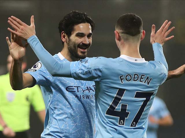 Gundogan tỏa sáng với một cú đúp