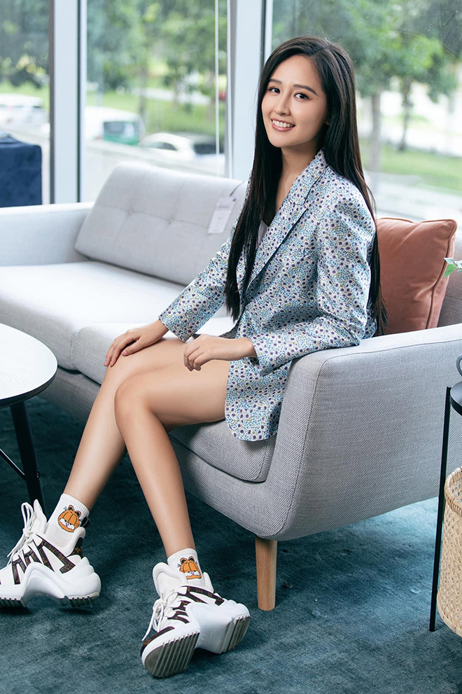 Mai Phương Thúy chọn con đường kinh doanh đầu tư chứng khoán làm sự nghiệp chính