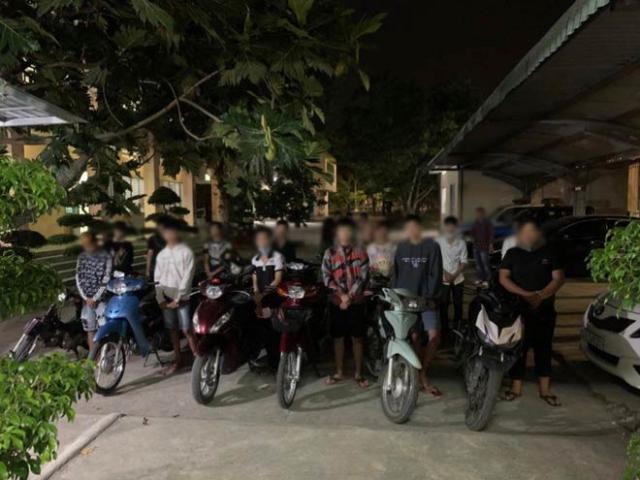 Cảnh sát bắt nhóm "quái xế" so kè tốc độ ở Đồng Nai