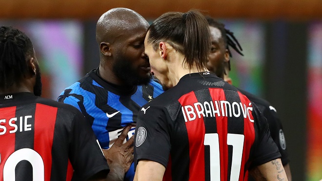 Ibrahimovic và Lukaku suýt tẩn nhau trên sân