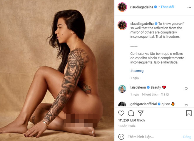 Hình xăm và cơ thể đẹp của Claudia gây "bão" trên trang cá nhân có gần 1 triệu người theo dõi của cô
