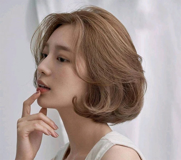 12 kiểu tóc bob layer nữ đẹp phù hợp mọi gương mặt được yêu thích nhất - 11