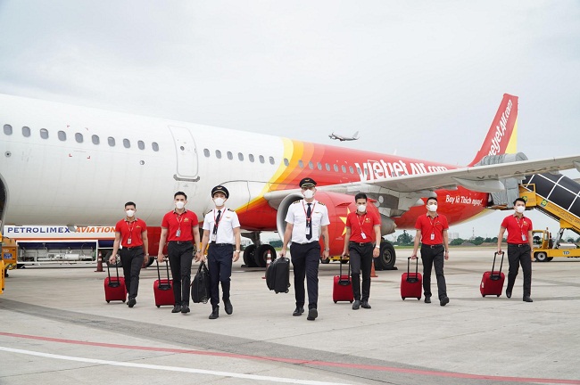 Vietjet trở thành hãng hàng không hiếm hoi vẫn có lãi trong năm 2020