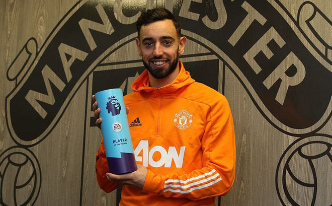 Bruno Fernandes nhiều lần đoạt giải "Cầu thủ xuất sắc nhất tháng" ở giải Ngoại hạng Anh trong 1 năm qua kể từ khi đến MU