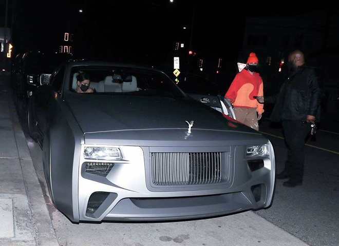 Chiếc Rolls-Royce của Justin Bieber được thiết kế rất đặc biệt, trông chẳng khác nào siêu xe trong phim hành động của Marvel.