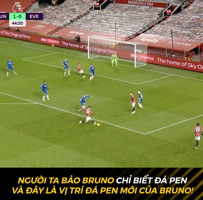 Từ khi sang MU, Bruno phải đá pen ở rất nhiều vị trí khác nhau.