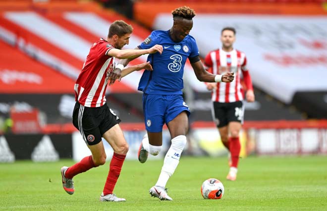 Chelsea (áo xanh) quyết giành 3 điểm trước Sheffield United