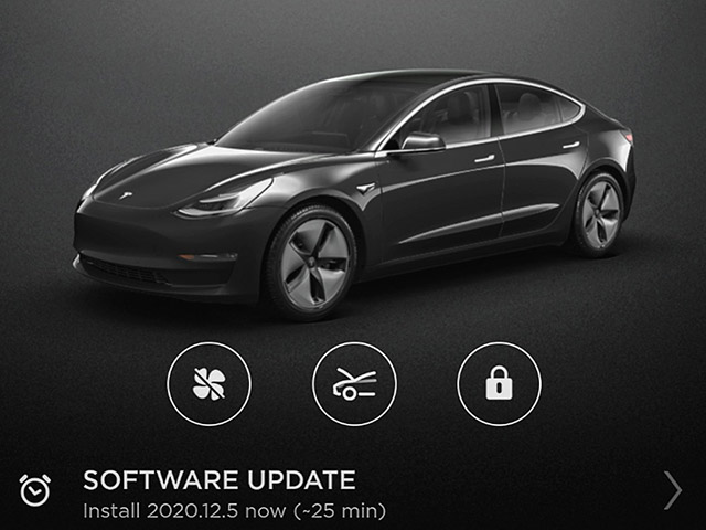 Bãi đậu xe Tesla chờ cập nhật phần mềm như tàu không gian hoạt động