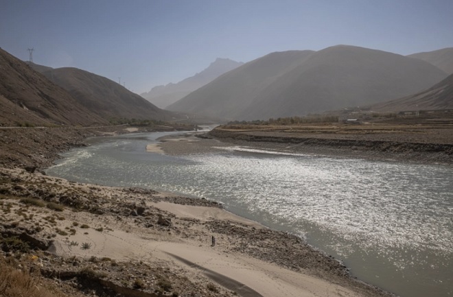 Yarlung Tsangpo là dòng sông thiêng trong văn hóa Tây Tạng.