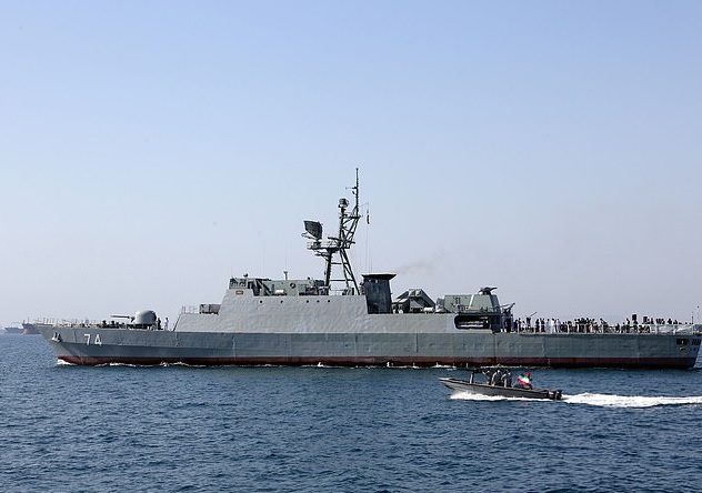 Tàu chiến của hải quân Iran.