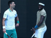 Thể thao - Video tennis Djokovic - Tiafoe: Kịch tính &quot;màn đấu súng&quot;, bừng tỉnh ở set 4 (Vòng 2 Australian Open)