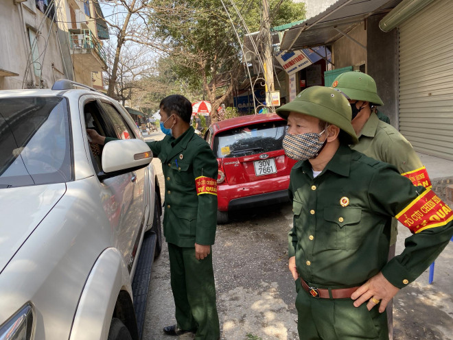 Chốt phòng chống Covid-19 tại huyện Cẩm Giàng