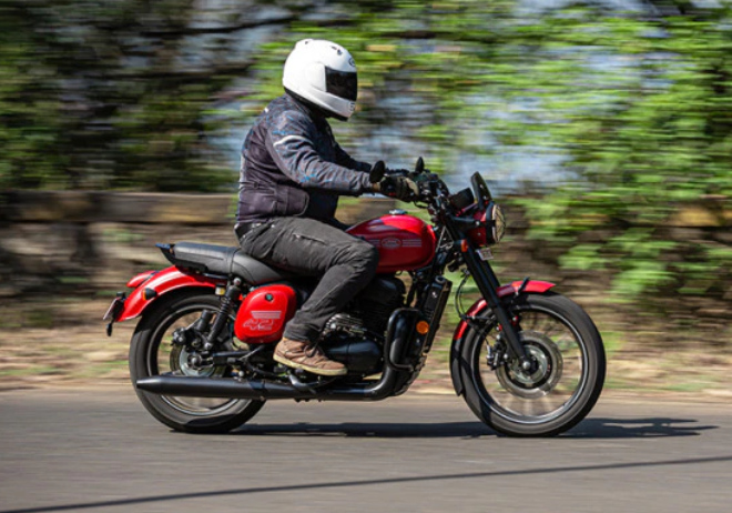 Đánh giá xế nổ 2021 Jawa 42: Gã điển trai khiến Royal Enfield ghen tị - 10