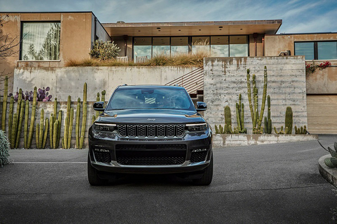 Jeep Grand Cherokee 2021 ra mắt, giá từ 886 triệu đồng - 2