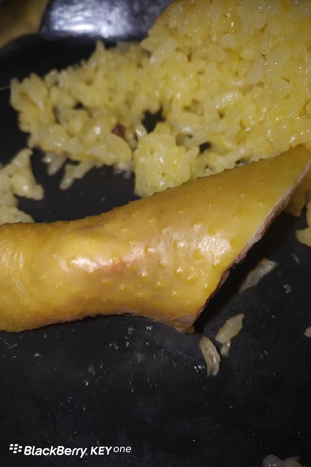 Trình bày lên đĩa và thưởng thức. Chúc các bạn thành công!