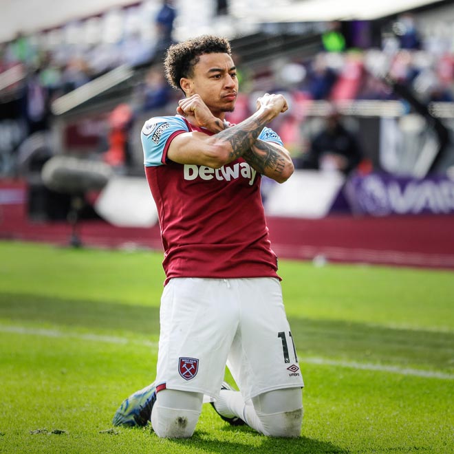 Tân binh Lingard lại ghi bàn quan trọng cho West Ham mùa này