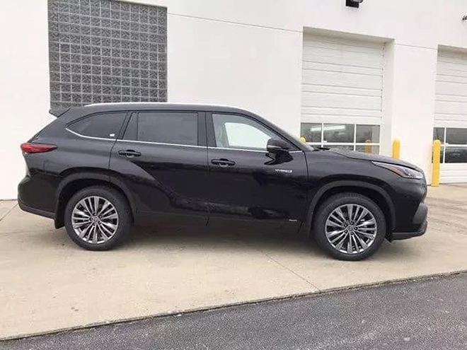 Toyota Highlander Hybrid 2021 sắp về Việt Nam, bản full-option giá hơn 4 tỷ đồng - 2