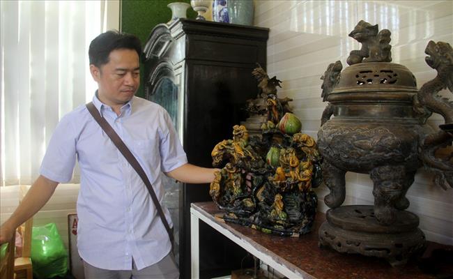 Cổ vật Động Thủy Liêm của anh Phạm Văn Hai được Trung tâm nguyên cứu, bảo tồn cổ vật UNESCO Việt Nam đem đi tham gia triển lãm tại Festival làng nghề truyền thống tại Huế năm 2009.
