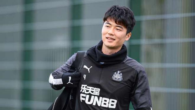Ki Sung Yeung khi còn khoác áo Newcastle