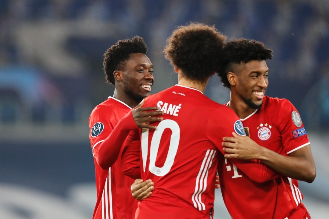 Sane (số 10)&nbsp;lập công nâng tỷ số lên 3-0 (phút 42), đồng thời gián tiếp mang tới&nbsp;bàn thứ 4 cho Bayern (phút 47, căng ngang khiến Acerbi phản lưới nhà)