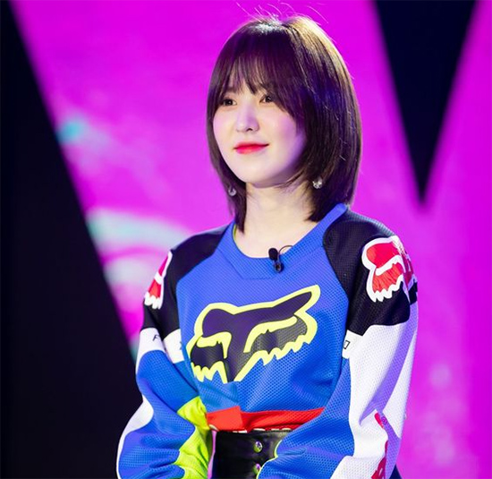 Những kiểu tóc Wendy Red Velvet đẹp trendy quyến rũ hot nhất hiện nay - 7