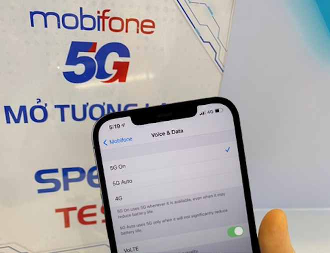 Tùy chọn bật 5G trên iPhone Pro Max bản thương mại tại Việt Nam với thuê bao MobiFone.