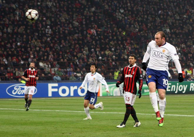 Rooney giúp MU rửa hận Milan tại Champions League