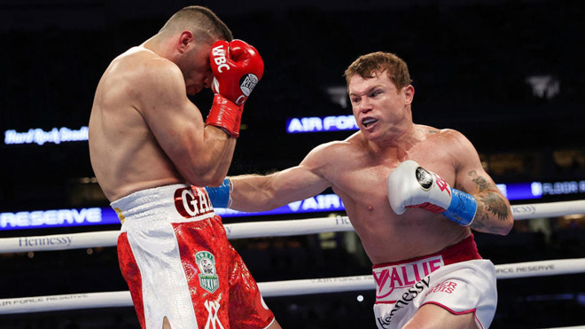 Canelo Alvarez hạ&nbsp;&nbsp;Avni Yildirim chỉ sau 3 hiệp đấu